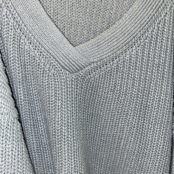 Pacsun cold shoulder chunky sweater - Picture 7 of 7